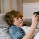 5 phone safety tips every parent should know