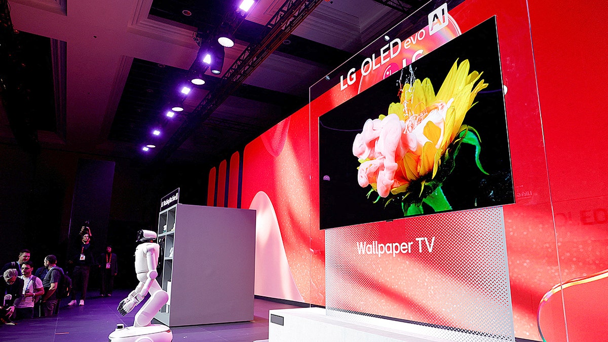 LG Wallpaper TV at CES 2026